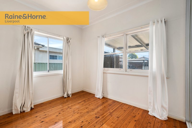 Photo - 51 Reilly Street, Liverpool NSW 2170 - Image 6