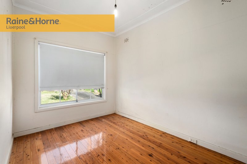 Photo - 51 Reilly Street, Liverpool NSW 2170 - Image 7