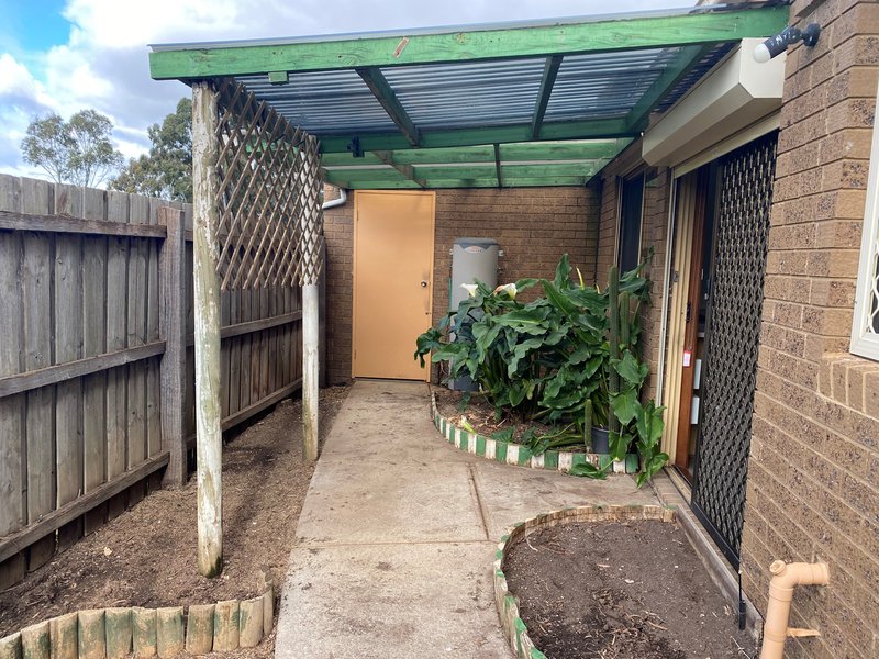Photo - 5/1 Reserve Road West , Melton VIC 3337 - Image 5