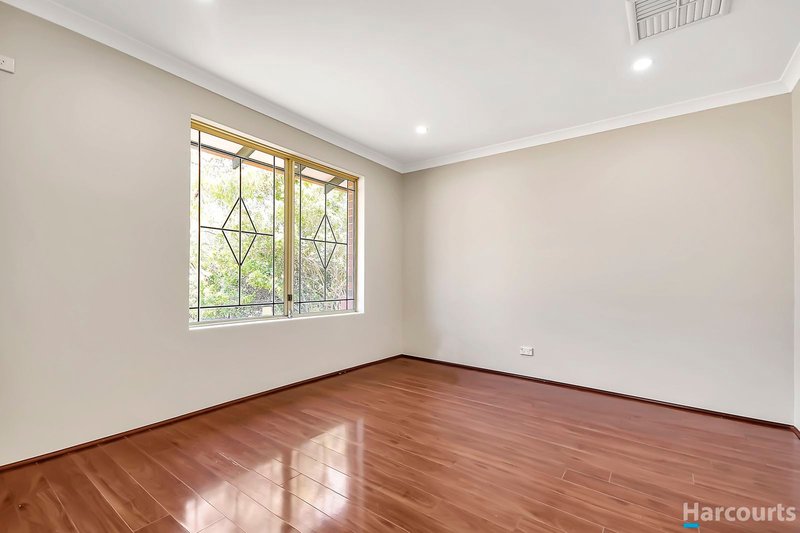 Photo - 51 Rutherglen Circle, Kinross WA 6028 - Image 6