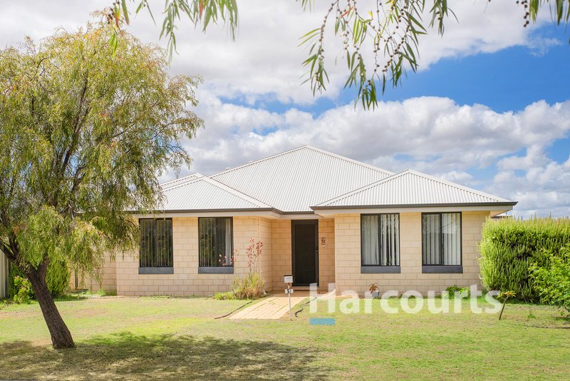 Photo - 51 Santons Approach, Yalyalup WA 6280 - Image 1