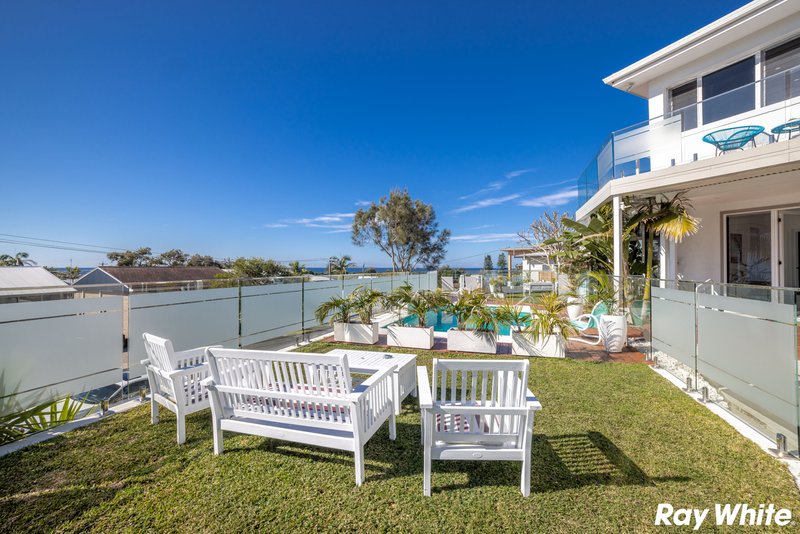 Photo - 51 Seaview Street, Forster NSW 2428 - Image 11