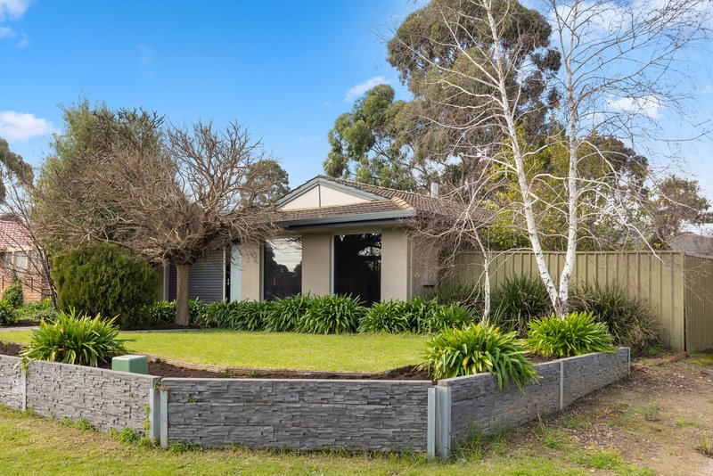 Photo - 51 Serenade Crescent, Aberfoyle Park SA 5159 - Image 2