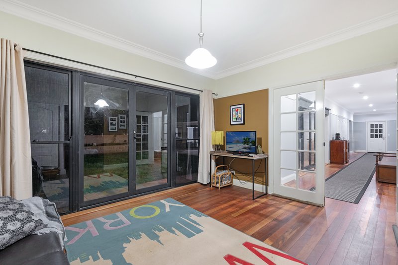 Photo - 51 Serpentine Road, Erina Heights NSW 2260 - Image 17