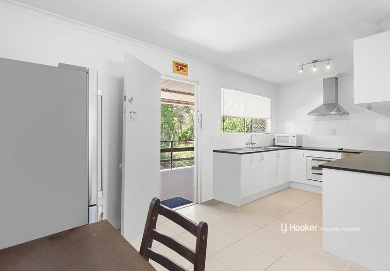 Photo - 51 Sinclair Drive, Ellen Grove QLD 4078 - Image 10