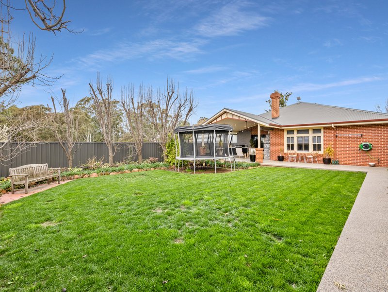 Photo - 51 Smith Crescent, Wangaratta VIC 3677 - Image 20