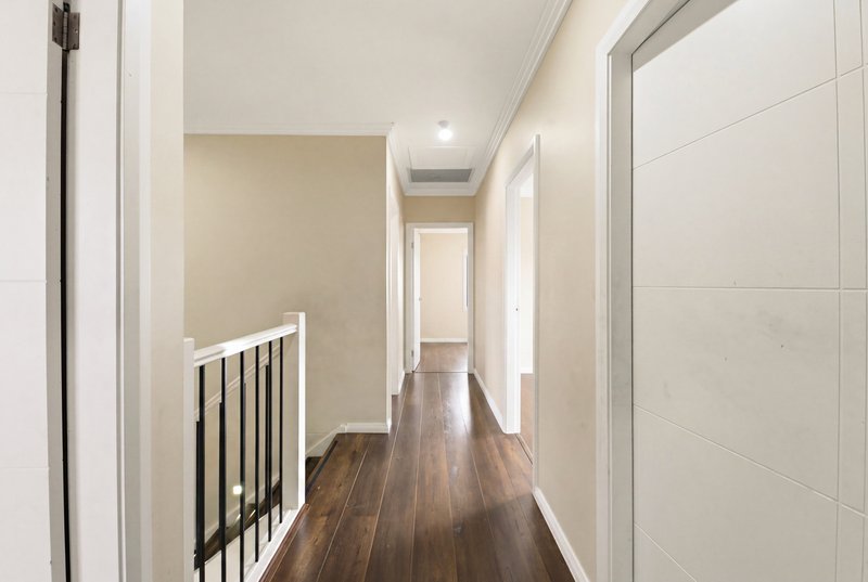 Photo - 51 Stevens Drive, Oran Park NSW 2570 - Image 14