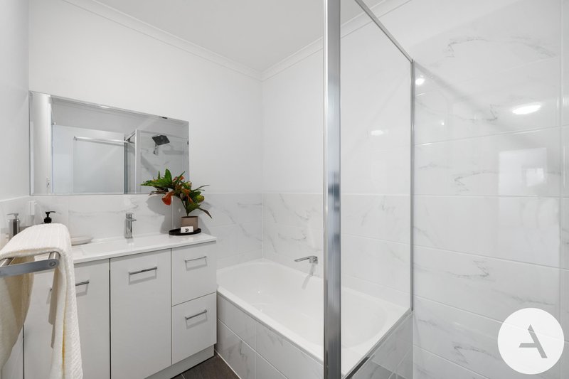 Photo - 51 Taylor Street, Ngunnawal ACT 2913 - Image 19