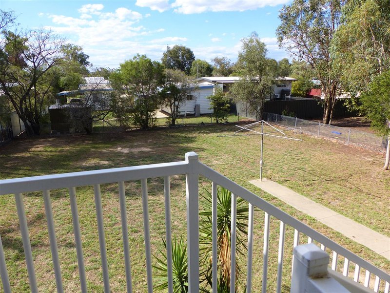 Photo - 51 Taylor Street, Roma QLD 4455 - Image 15