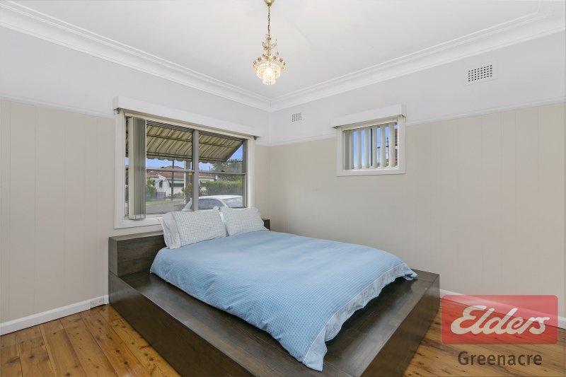 Photo - 51 Tennyson Road, Greenacre NSW 2190 - Image 3