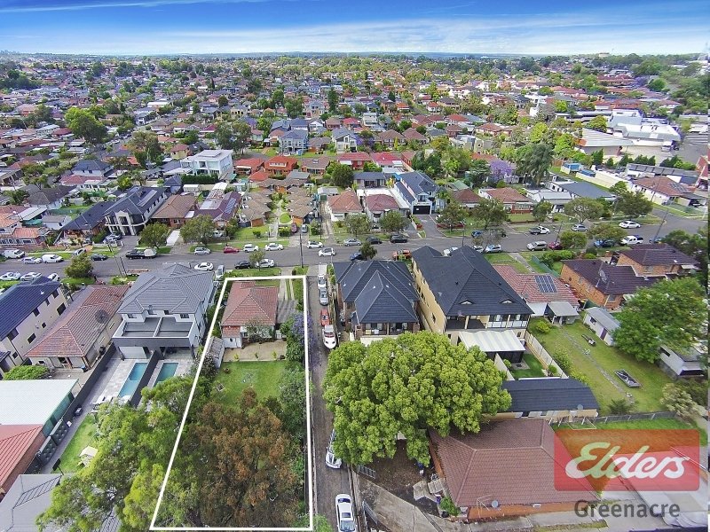 Photo - 51 Tennyson Road, Greenacre NSW 2190 - Image 11