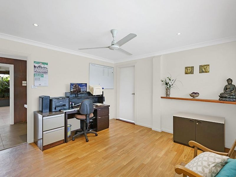 Photo - 51 Thomas Mitchell Road, Killarney Vale NSW 2261 - Image 12