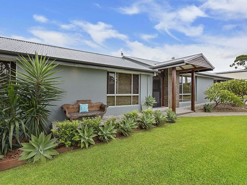 Photo - 51 Thomas Mitchell Road, Killarney Vale NSW 2261 - Image 4