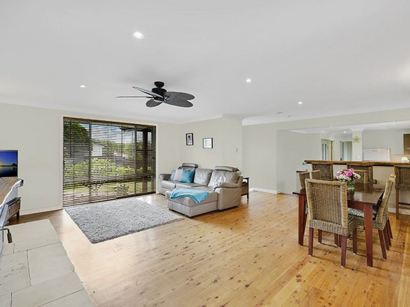 Photo - 51 Thomas Mitchell Road, Killarney Vale NSW 2261 - Image 7