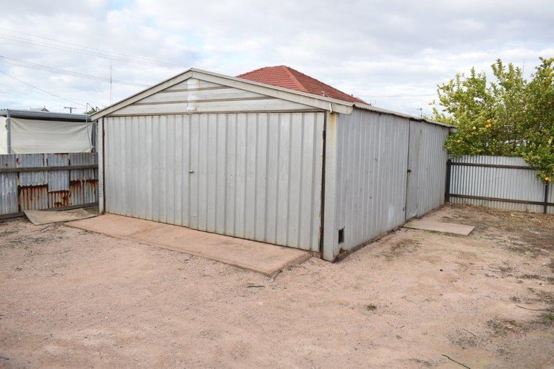 Photo - 51 Three Chain Road, Port Pirie SA 5540 - Image 10