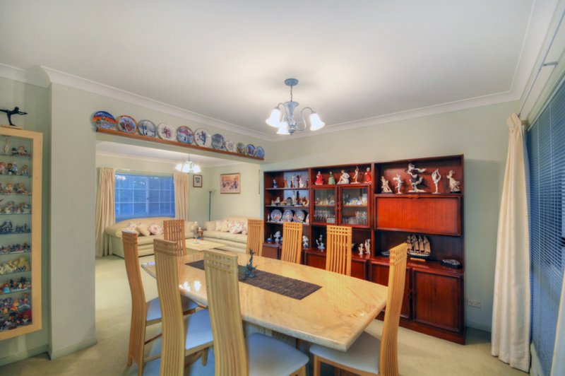 Photo - 51 Tradewinds Avenue, Paradise Point QLD 4216 - Image 8