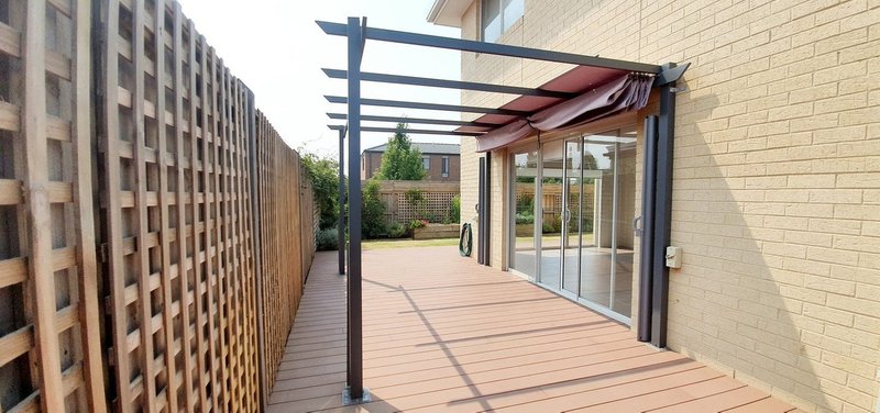 Photo - 51 Turion Drive, Mickleham VIC 3064 - Image 11