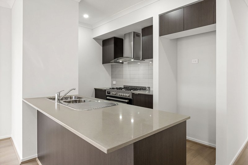 Photo - 51 Vantage Rise, Warragul VIC 3820 - Image 2