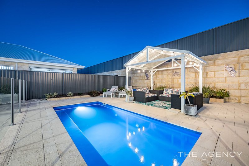 Photo - 51 Vitrinella Avenue, Jindalee WA 6036 - Image 4