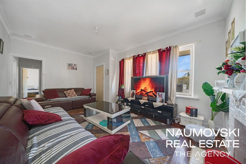 Photo - 51 Walderton Avenue, Balga WA 6061 - Image 10