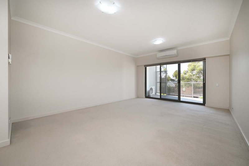 Photo - 5/1 Walsh Loop, Joondalup WA 6027 - Image 8