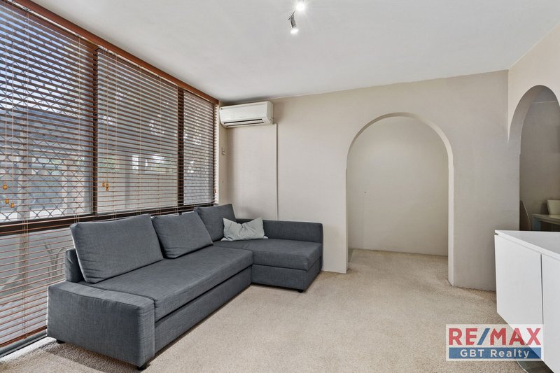 Photo - 5/1 Weir Place, Morley WA 6062 - Image 6