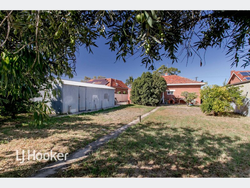 Photo - 51 Whimpress Avenue, Findon SA 5023 - Image 8