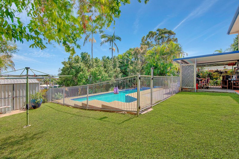 Photo - 51 Wilga Street, Kin Kora QLD 4680 - Image 18