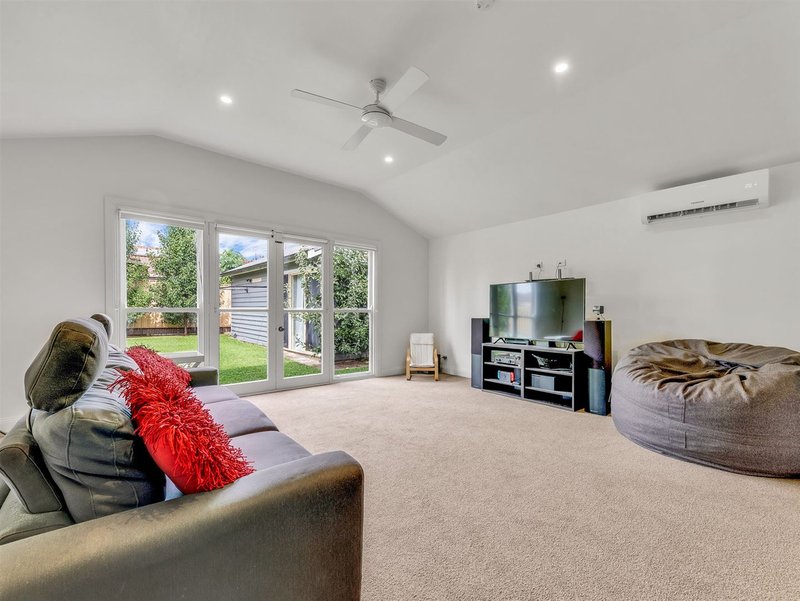 Photo - 51 Williams Road, Wangaratta VIC 3677 - Image 5