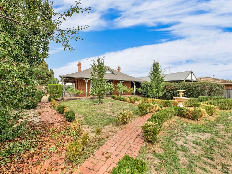 Photo - 51 Williams Road, Wangaratta VIC 3677 - Image 18