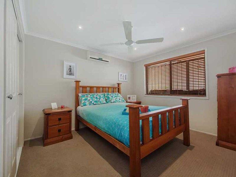 Photo - 51 Woodland Dr , Reedy Creek QLD 4227 - Image 10