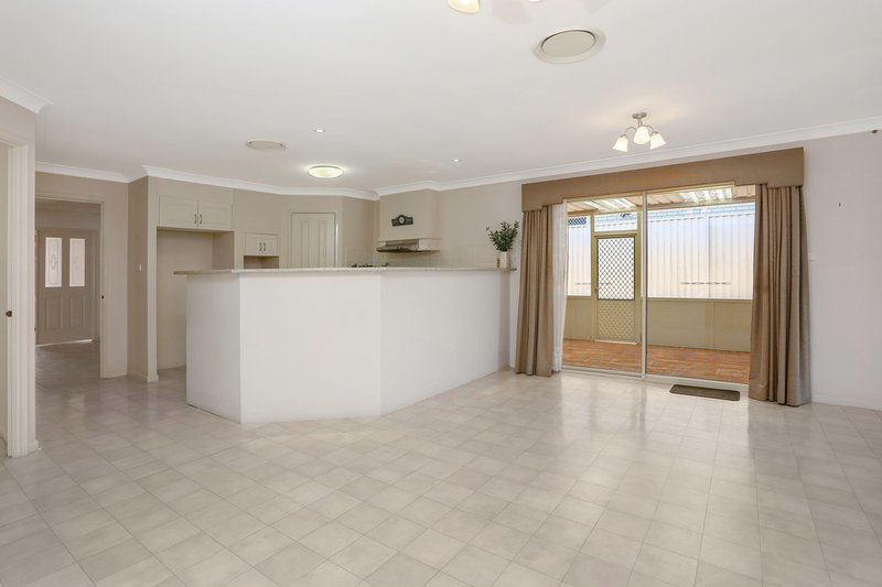 Photo - 51 Wrights Road, Castle Hill NSW 2154 - Image 4