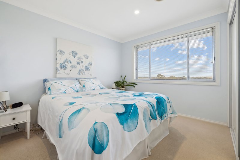 Photo - 51 Yeo Crescent, Yass NSW 2582 - Image 9