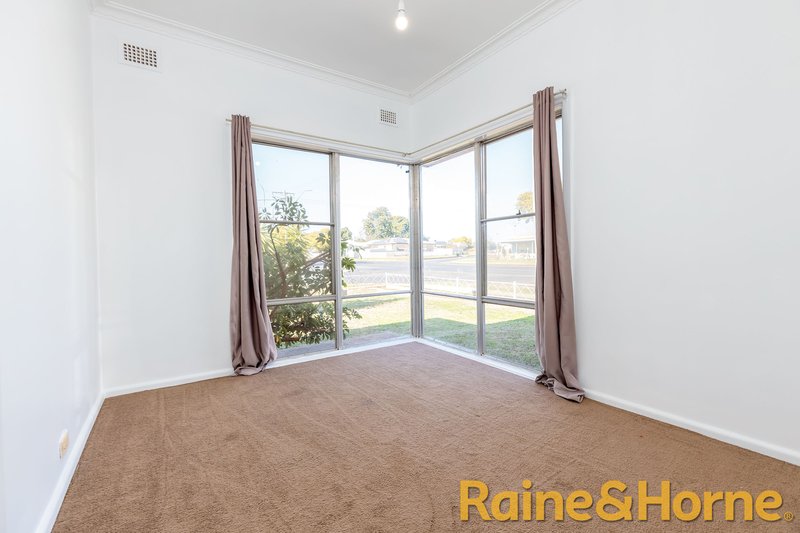 Photo - 51 Young Street, Dubbo NSW 2830 - Image 8