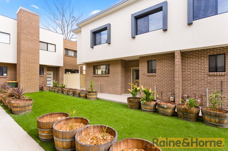 Photo - 5/10-12 Napier Street, Rooty Hill NSW 2766 - Image 11