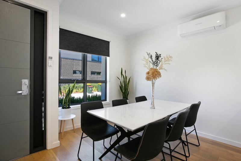 Photo - 5/10 Crevelli Street, Reservoir VIC 3073 - Image 3