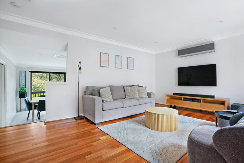 Photo - 5/10 Hibiscus Avenue, Briar Hill VIC 3088 - Image 2