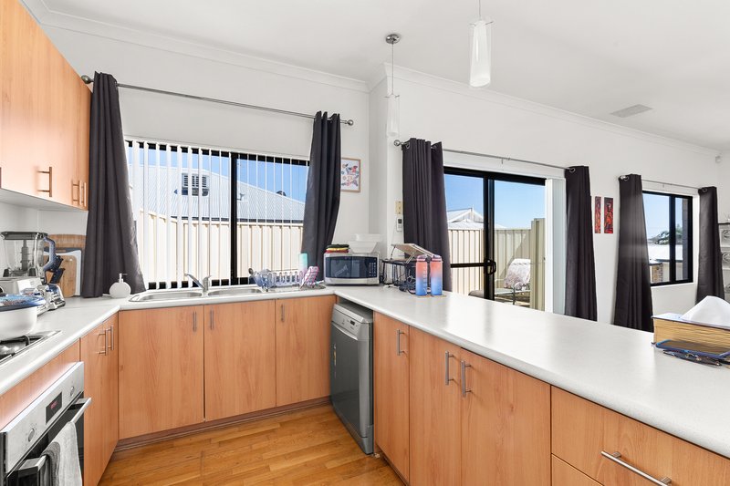 Photo - 5/10 Law Street, Morley WA 6062 - Image 3