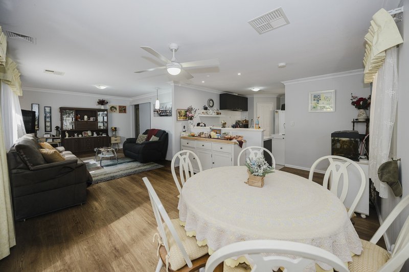 Photo - 5/10 Leslie Street, Cannington WA 6107 - Image 5