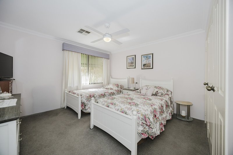 Photo - 5/10 Leslie Street, Cannington WA 6107 - Image 7