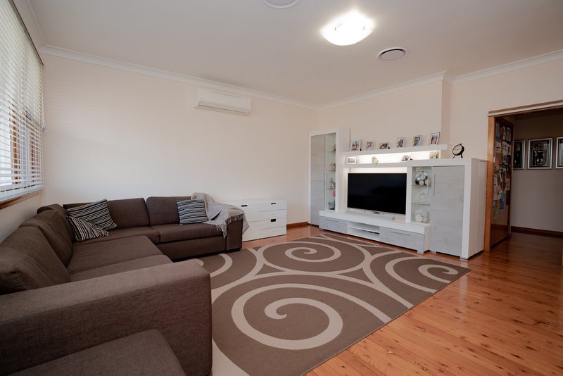 Photo - 5/10 Oldham Crescent, Dolls Point NSW 2219 - Image 3