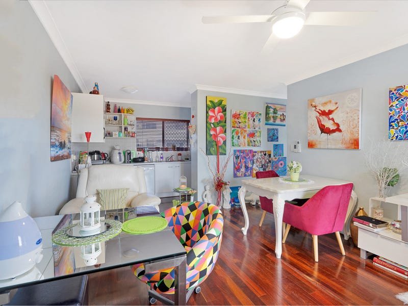 Photo - 5/10 Wellington Street, Clayfield QLD 4011 - Image 4