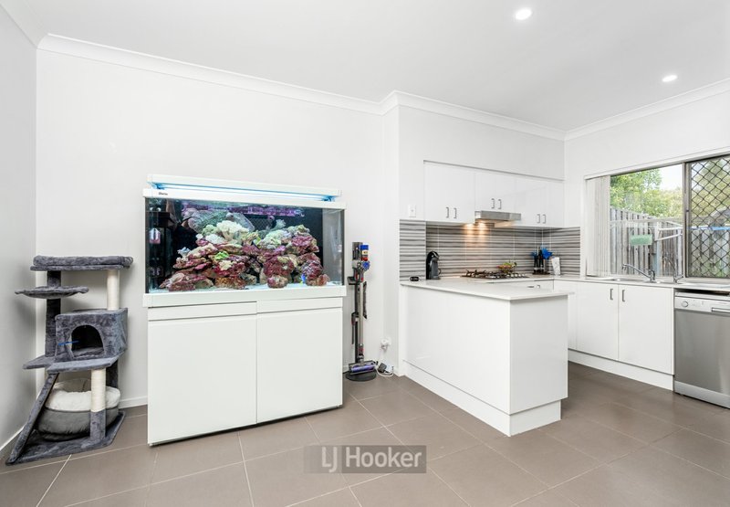 Photo - 5/10 Yugumbir Street, Richlands QLD 4077 - Image 3