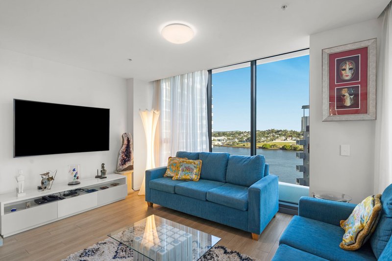 Photo - 51008/37B Harbour Road, Hamilton QLD 4007 - Image 2