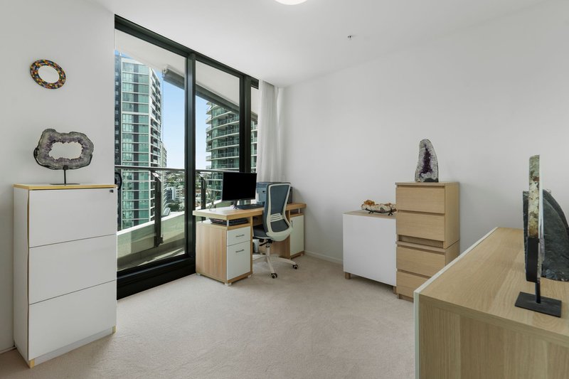 Photo - 51008/37B Harbour Road, Hamilton QLD 4007 - Image 8