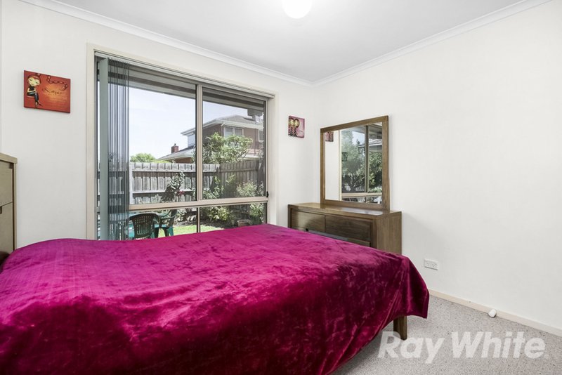 Photo - 5/101 Watsons Road, Glen Waverley VIC 3150 - Image 7