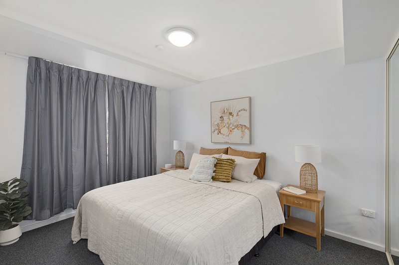 Photo - 510/18 Coral Street, The Entrance NSW 2261 - Image 7