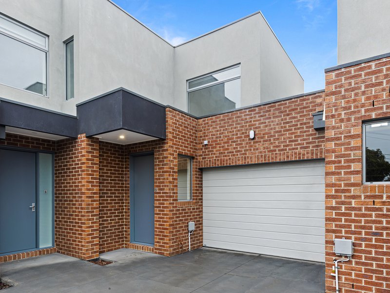 Photo - 5/1019 High Street, Reservoir VIC 3073 - Image 1