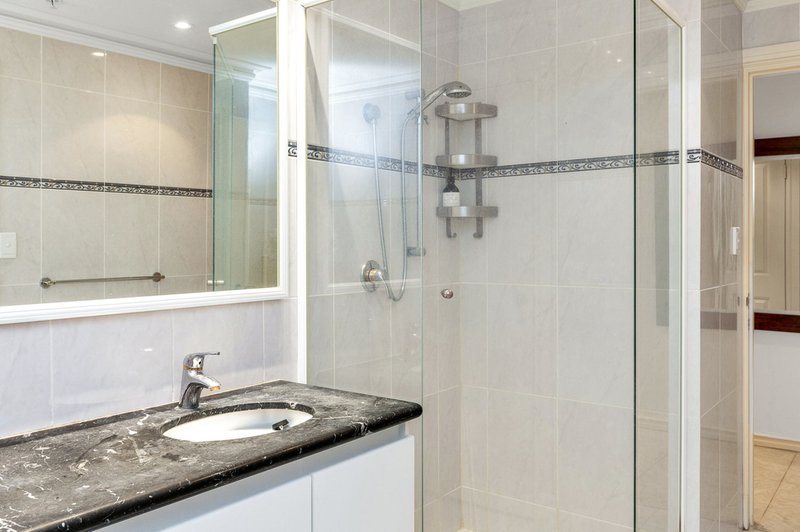 Photo - 510/2 St Georges Terrace, Perth WA 6000 - Image 10