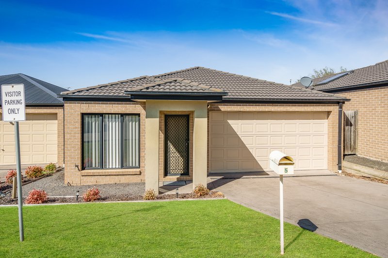 5/103 Army Road, Pakenham VIC 3810